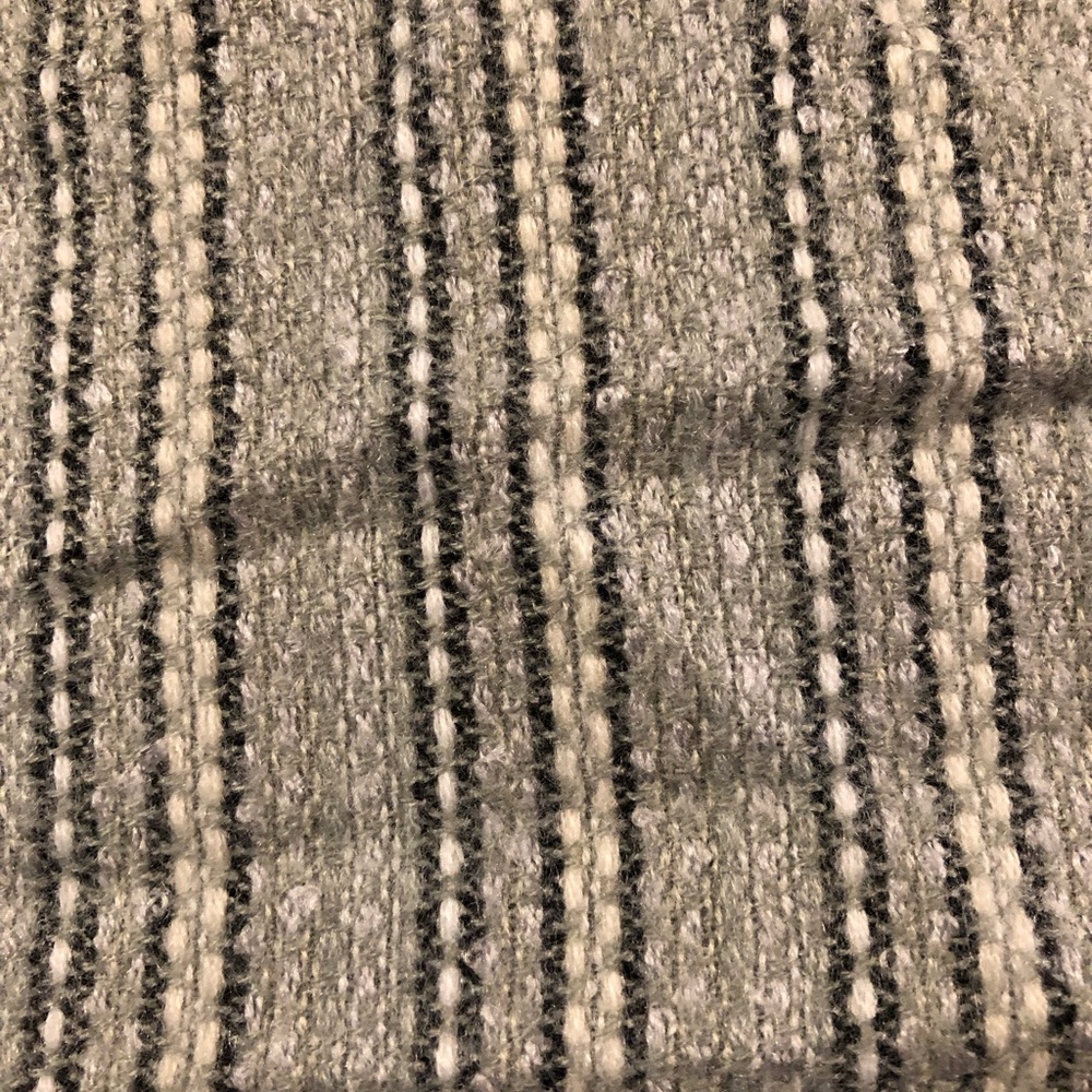 NWT Lauren Conrad Blanket Scarf - Picture 2 of 4